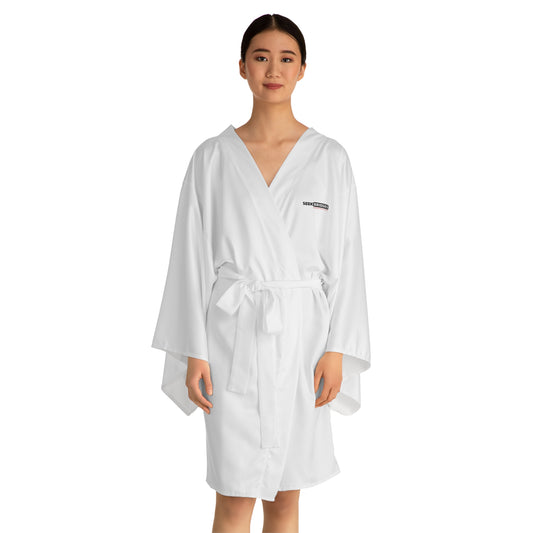 Elegant White Long Sleeve Kimono Robe for Relaxation and Spa Days